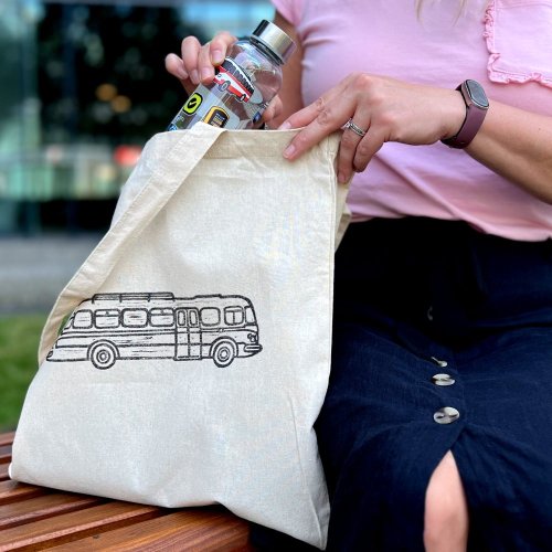 Plátěná taška s dopraváckým linorytovým motivem